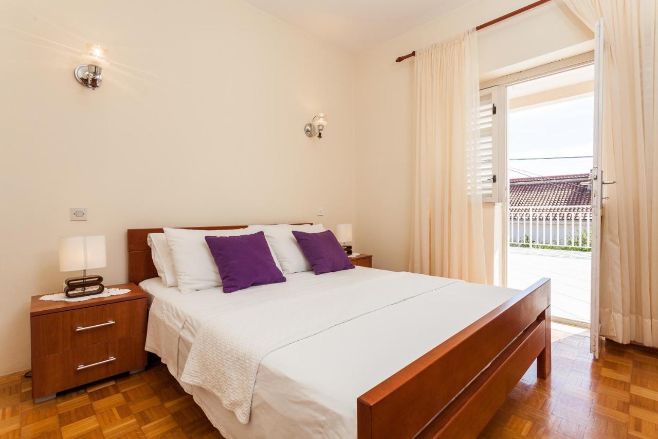 Apartments By The Sea Lumbarda, Korcula - 10049 Экстерьер фото