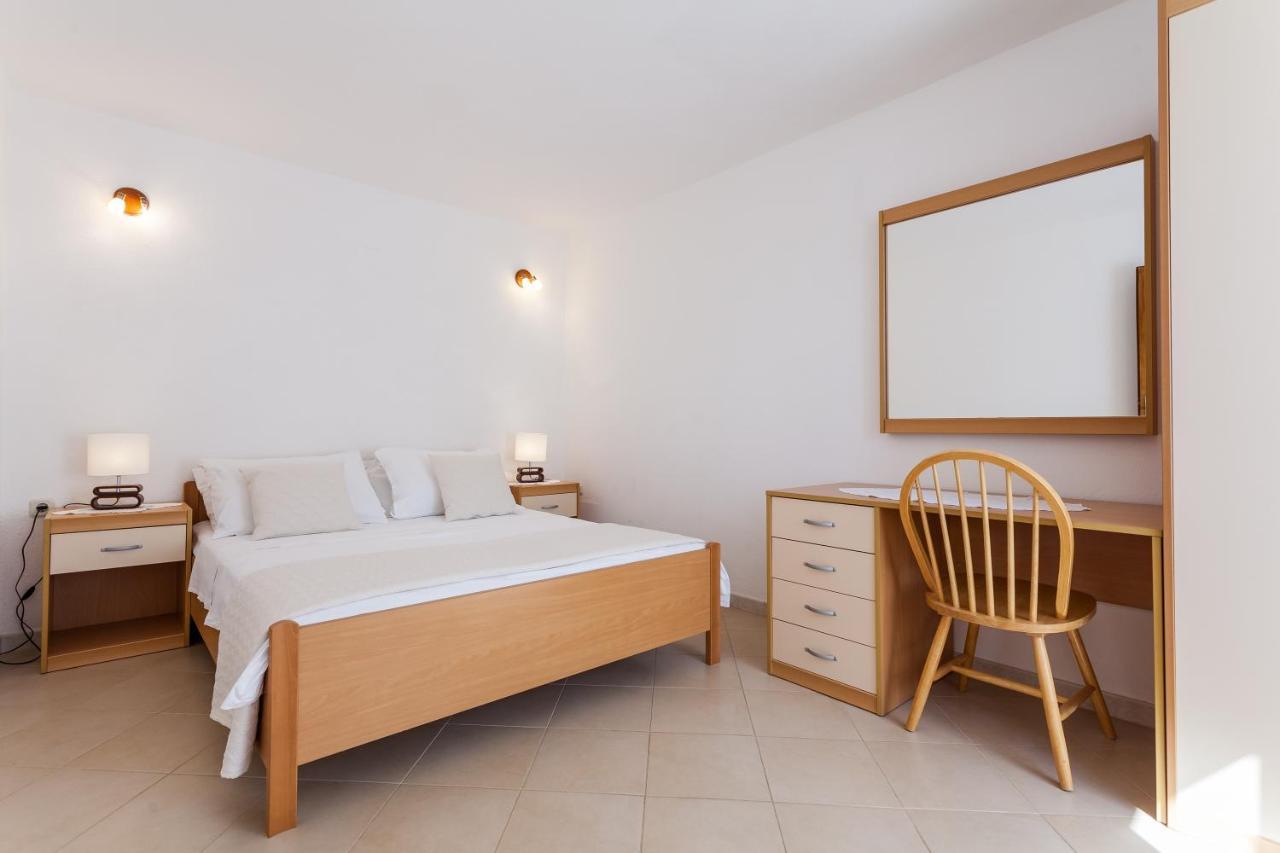 Apartments By The Sea Lumbarda, Korcula - 10049 Экстерьер фото